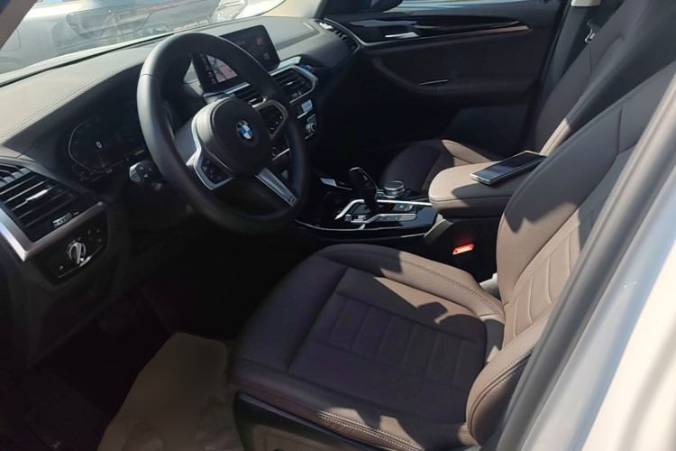 Used BMW X3 2020 xDrive25i M Sport Package Left Front Seat