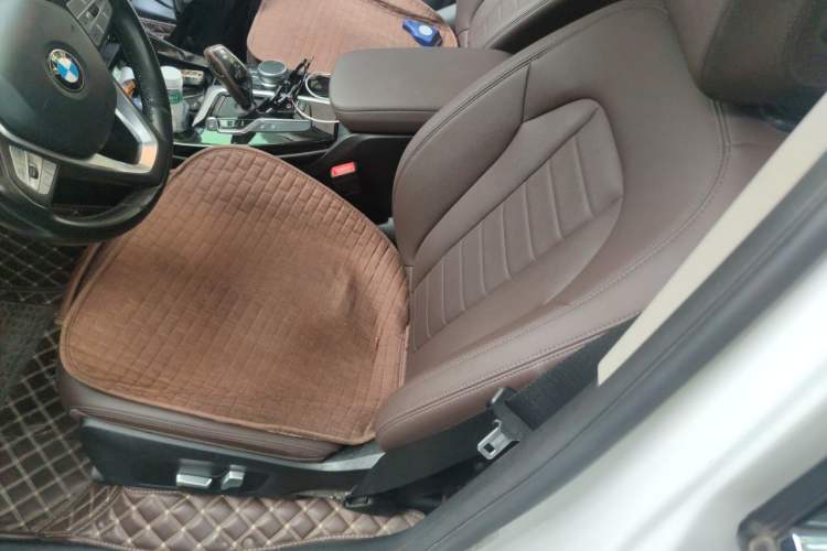 Used BMW X3 2020 xDrive25i Luxury Package Left Front Seat