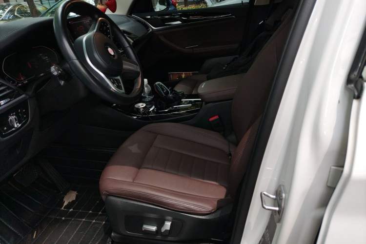 Used BMW X3 2020 xDrive25i M Sport Package Left Front Seat