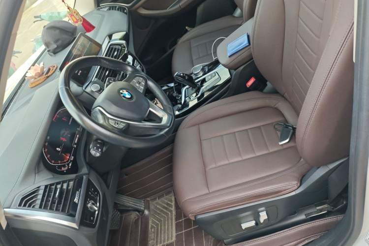 Used BMW X3 2020 xDrive25i Luxury Package Left Front Seat