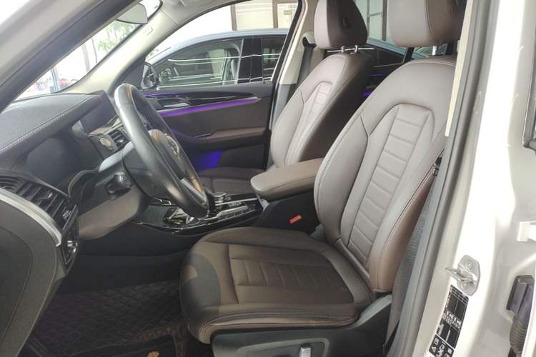 Used BMW X3 2020 xDrive25i M Sport Package Left Front Seat