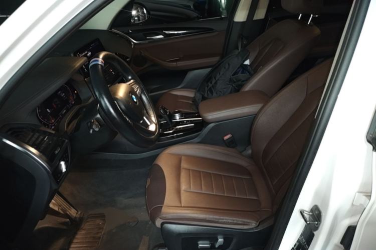 Used BMW X3 2020 xDrive25i Luxury Package Left Front Seat