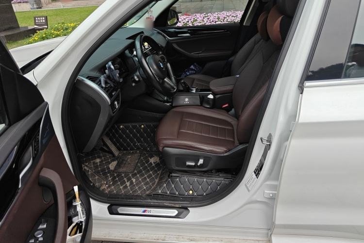 Used BMW X3 2020 xDrive25i M Sport Package Left Front Seat