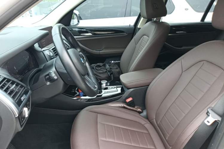 Used BMW X3 2020 xDrive25i M Sport Package Left Front Seat