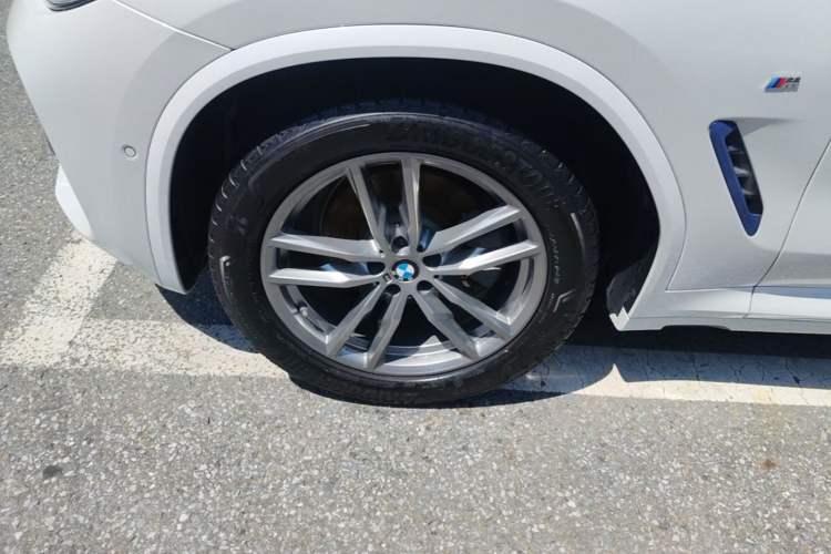 Used BMW X3 2020 xDrive28i M Sport Package Left Front Wheel Hub