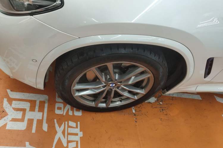 Used BMW X3 2020 xDrive28i M Sport Package Left Front Wheel Hub