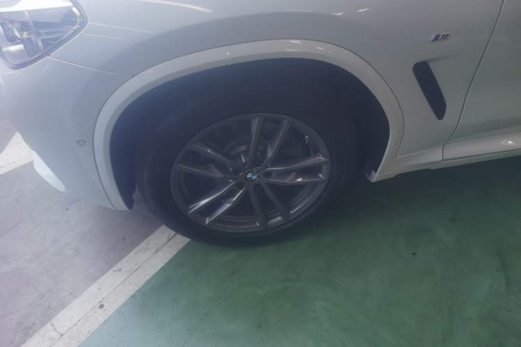 Used BMW X3 2020 xDrive28i M Sport Package Left Front Wheel Hub