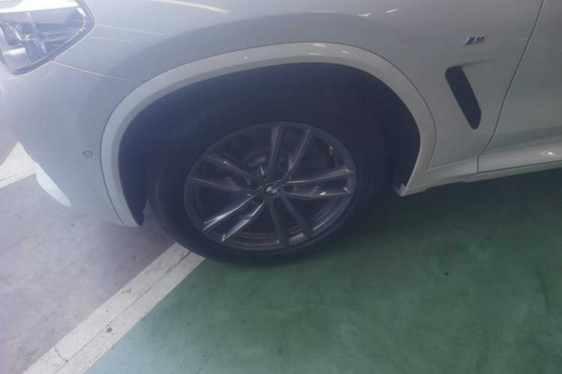 Used BMW X3 2020 xDrive28i M Sport Package Left Front Wheel Hub