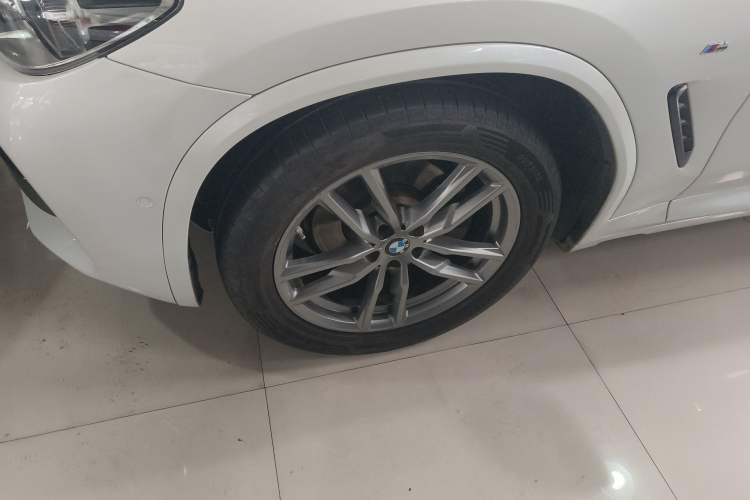 Used BMW X3 2020 xDrive28i M Sport Package Left Front Wheel Hub
