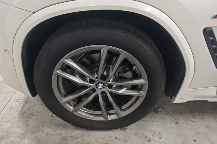 Used BMW X3 2020 xDrive28i M Sport Package Left Front Wheel Hub
