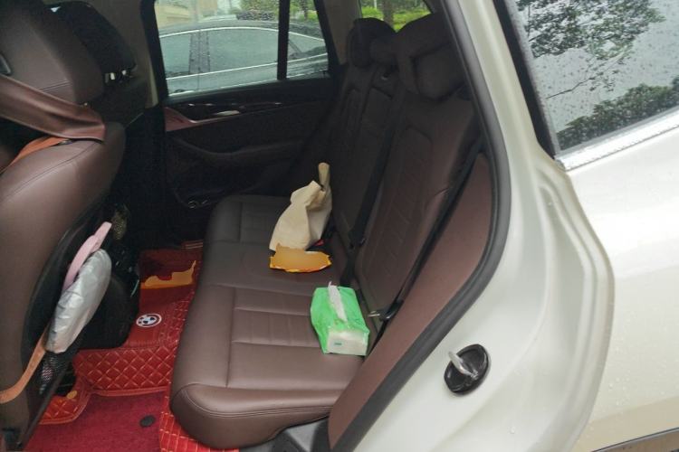 Used BMW X3 2020 xDrive25i Luxury Package Left Rear Seat