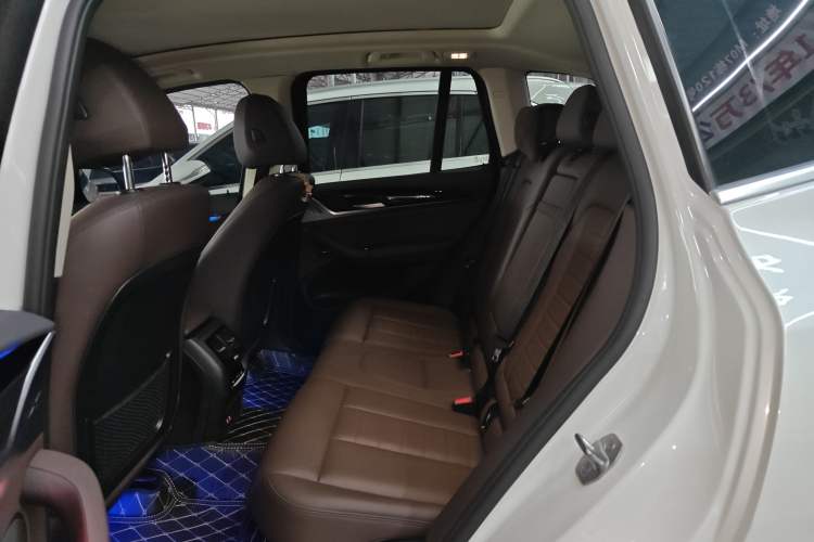 Used BMW X3 2020 xDrive25i M Sport Package Left Rear Seat