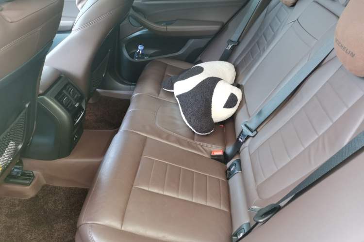 Used BMW X3 2020 xDrive28i M Sport Package Left Rear Seat