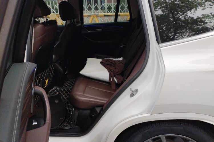 Used BMW X3 2020 xDrive28i M Sport Package Left Rear Seat