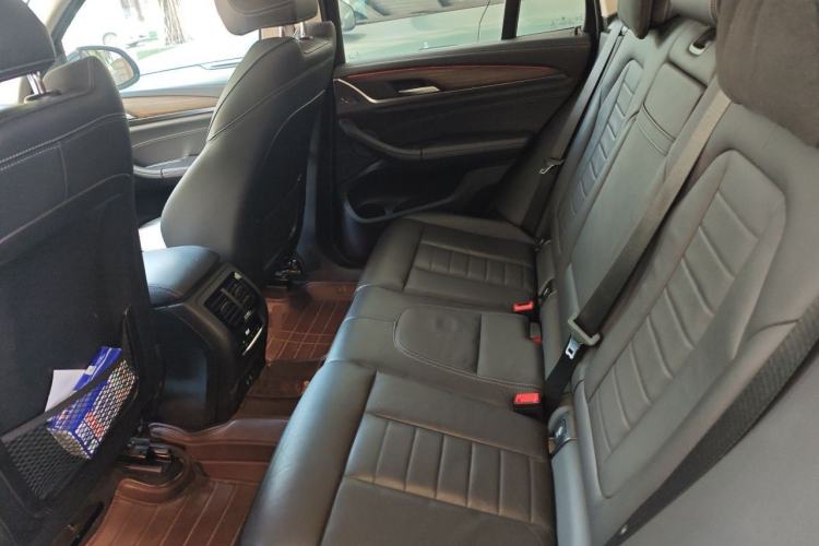 Used BMW X3 2020 xDrive28i Luxury Package Left Rear Seat