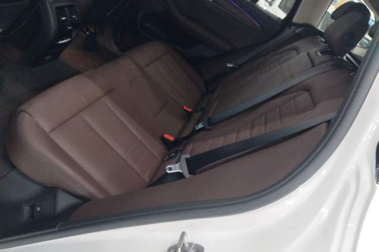 Used BMW X3 2020 xDrive28i Luxury Package Left Rear Seat