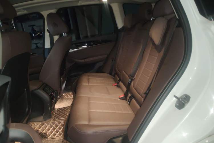 Used BMW X3 2020 xDrive25i M Sport Package Left Rear Seat