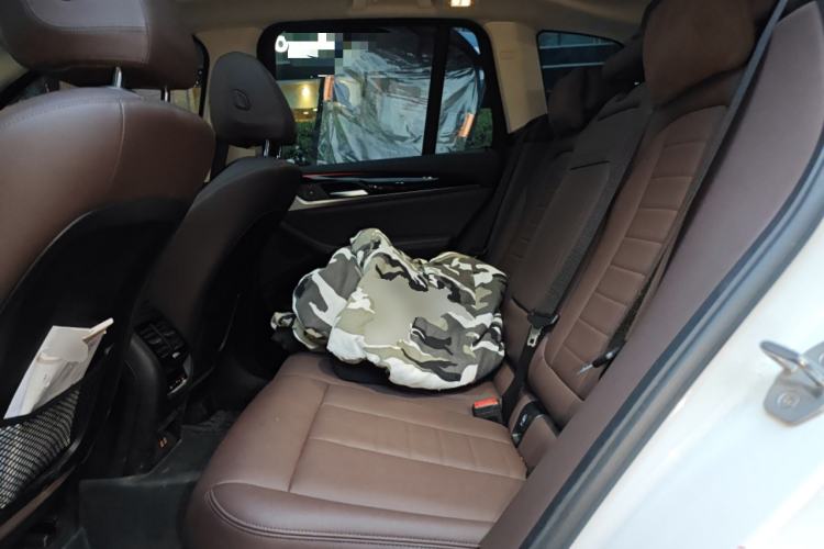 Used BMW X3 2020 xDrive25i Luxury Package Left Rear Seat