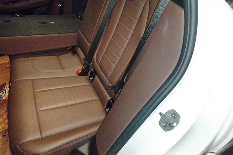 Used BMW X3 2020 xDrive25i M Sport Package Left Rear Seat