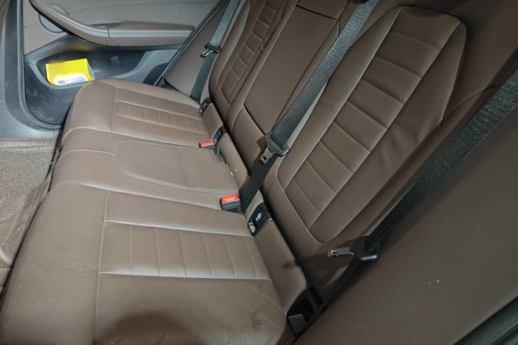 Used BMW X3 2020 xDrive28i M Sport Package Left Rear Seat