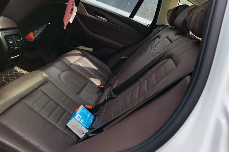 Used BMW X3 2020 xDrive28i M Sport Package Left Rear Seat