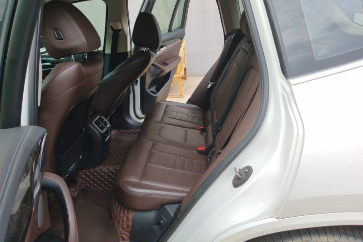 Used BMW X3 2020 xDrive30i Luxury Model with M Sport Package Left Rear Seat