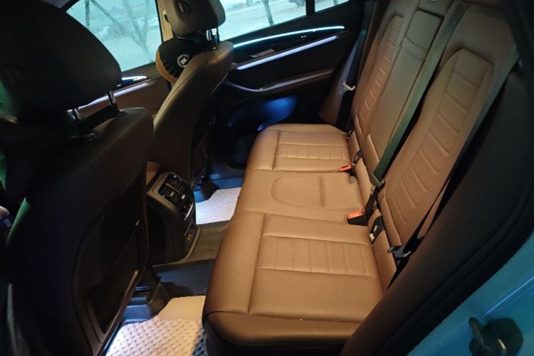 Used BMW X3 2020 xDrive25i Luxury Package Left Rear Seat