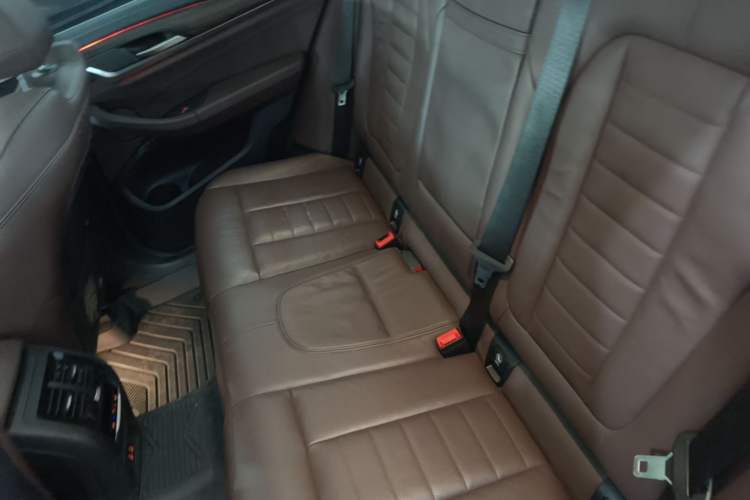 Used BMW X3 2020 xDrive28i Luxury Package Left Rear Seat