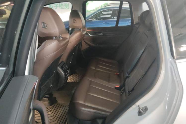 Used BMW X3 2020 xDrive28i Luxury Package Left Rear Seat