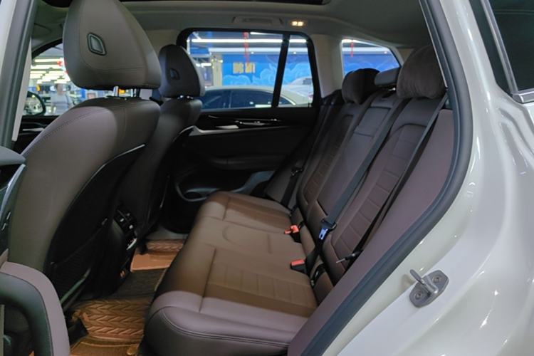 Used BMW X3 2020 xDrive25i M Sport Package Left Rear Seat