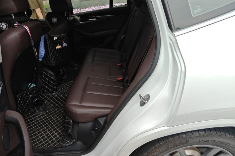 Used BMW X3 2020 xDrive25i M Sport Package Left Rear Seat