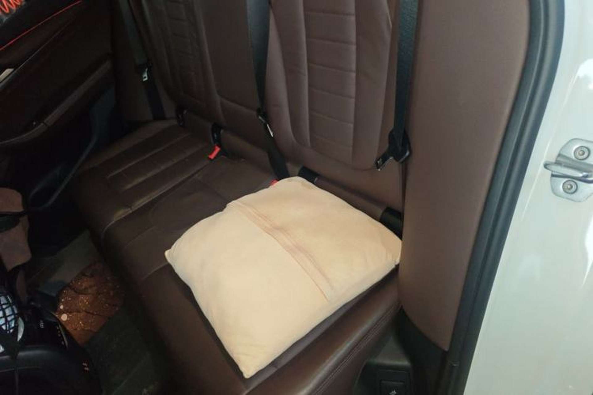 Used BMW X3 2020 xDrive28i Luxury Package Left Rear Seat