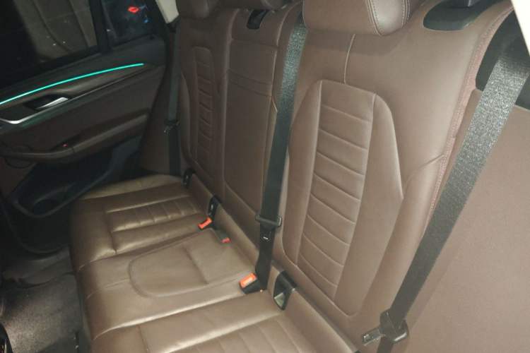 Used BMW X3 2020 xDrive28i M Sport Package Left Rear Seat
