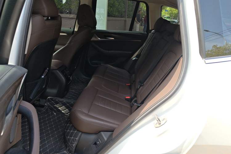 Used BMW X3 2020 xDrive28i Luxury Package Left Rear Seat