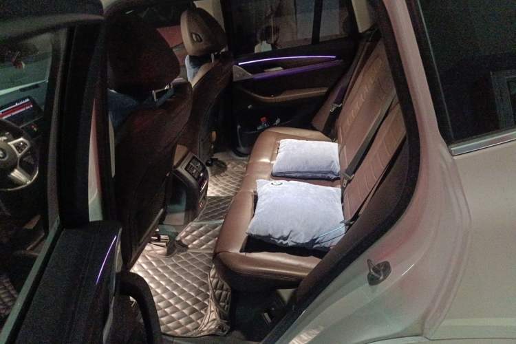 Used BMW X3 2020 xDrive28i M Sport Package Left Rear Seat