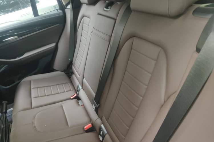 Used BMW X3 2020 xDrive25i Luxury Package Left Rear Seat