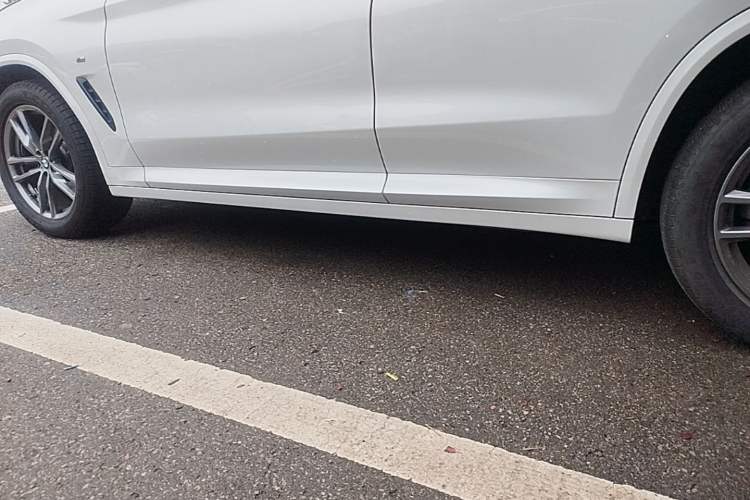 Used BMW X3 2020 xDrive25i M Sport Package Left Side Sill