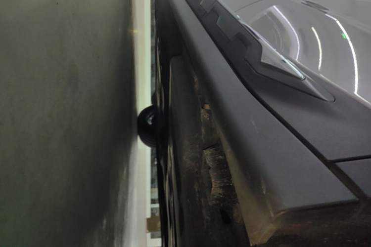 Used BMW X3 2020 xDrive28i Luxury Package Left Side Sill