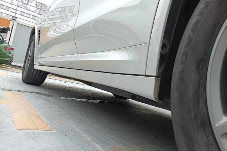 Used BMW X3 2020 xDrive25i M Sport Package Left Side Sill
