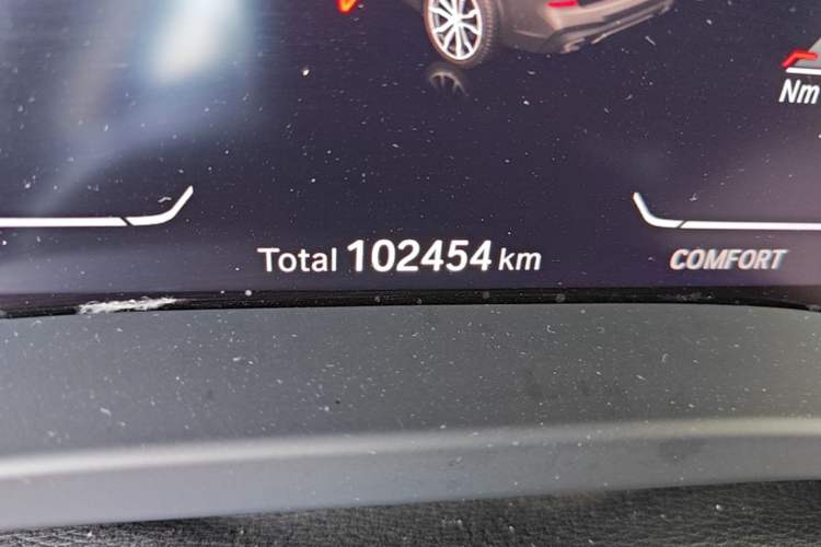 Used BMW X3 2020 xDrive25i M Sport Package Odometer Close Up