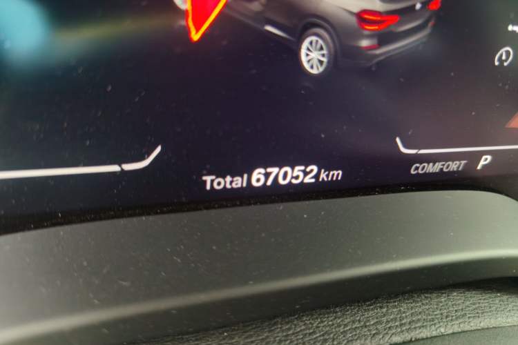 Used BMW X3 2020 xDrive28i M Sport Package Odometer Close Up