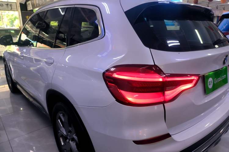 Used BMW X3 2020 xDrive28i Luxury Package Rear Left 45 Deg