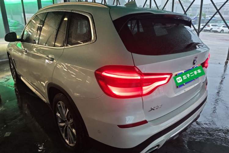 Used BMW X3 2020 xDrive25i Luxury Package Rear Left 45 Deg