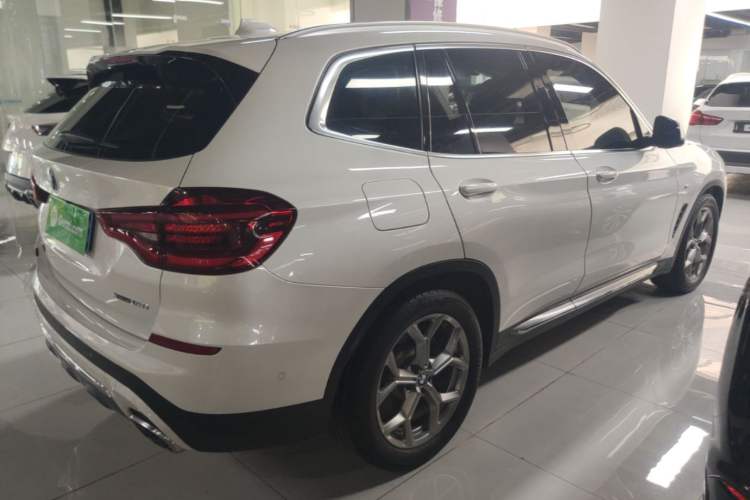Used BMW X3 2020 xDrive28i Luxury Package Rear Right 45 Deg