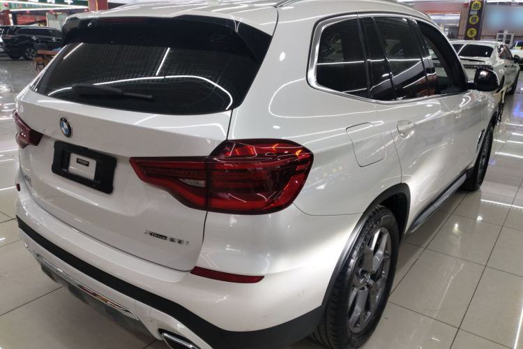Used BMW X3 2020 xDrive28i Luxury Package Rear Right 45 Deg