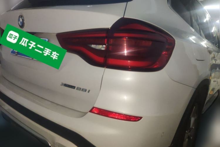 Used BMW X3 2020 xDrive28i Luxury Package Rear Right 45 Deg