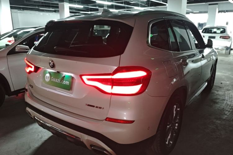 Used BMW X3 2020 xDrive25i Luxury Package Rear Right 45 Deg
