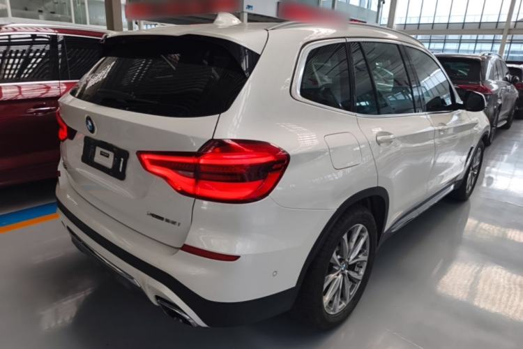 Used BMW X3 2020 xDrive25i Luxury Package Rear Right 45 Deg