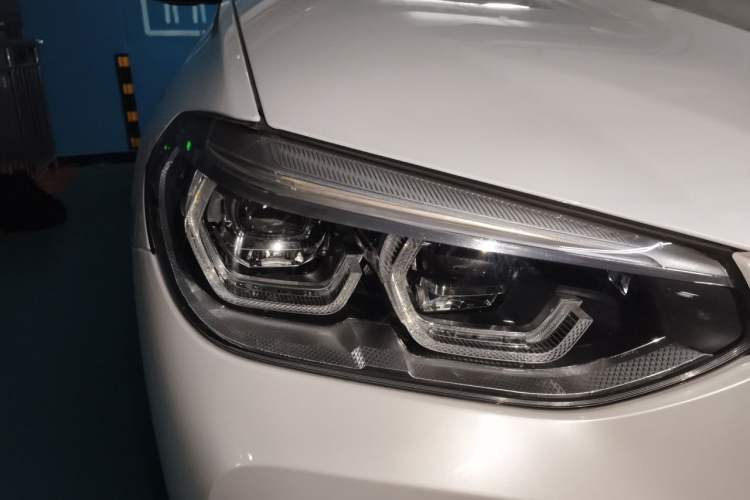 Used BMW X3 2020 xDrive28i Luxury Package Right Front Headlight