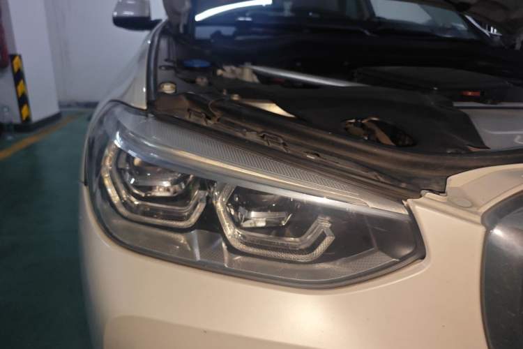 Used BMW X3 2020 xDrive28i Luxury Package Right Front Headlight